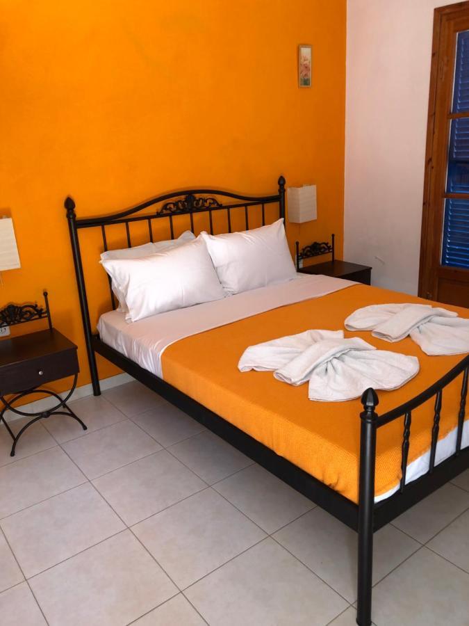 Panorama Rooms Kamares  Luaran gambar