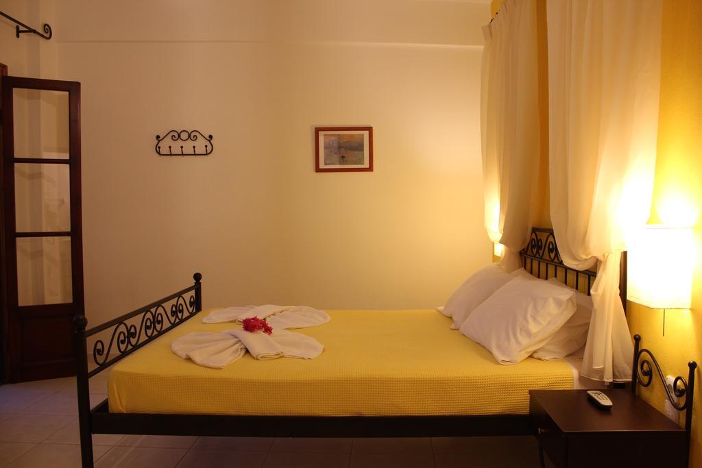 Panorama Rooms Kamares  Luaran gambar
